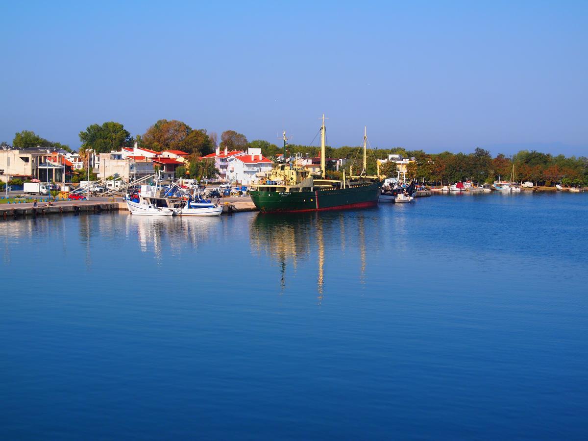 Tetyk Keramoti Hotel Apartments Dış mekan fotoğraf